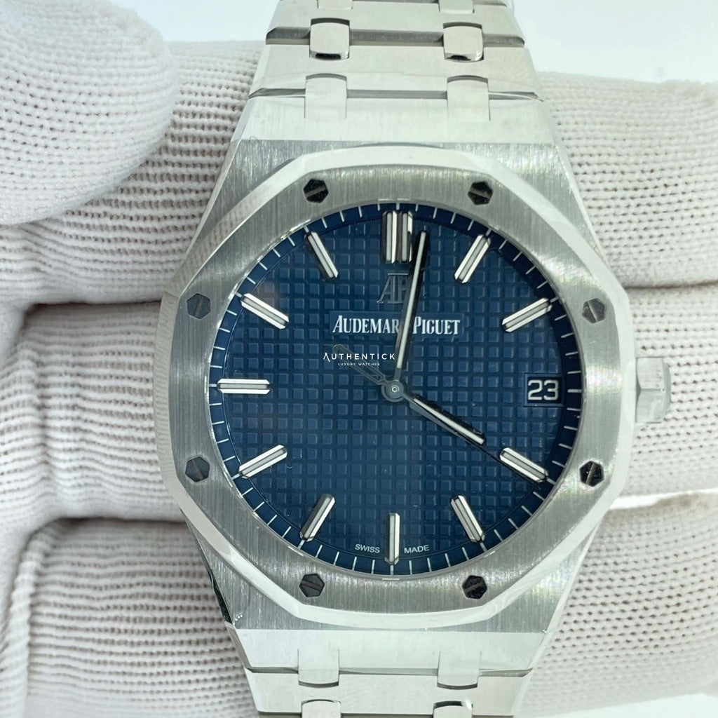 AUDEMARS PIGUET ROYAL OAK AUTOMATIC 41MM BLUE DIAL 15500ST