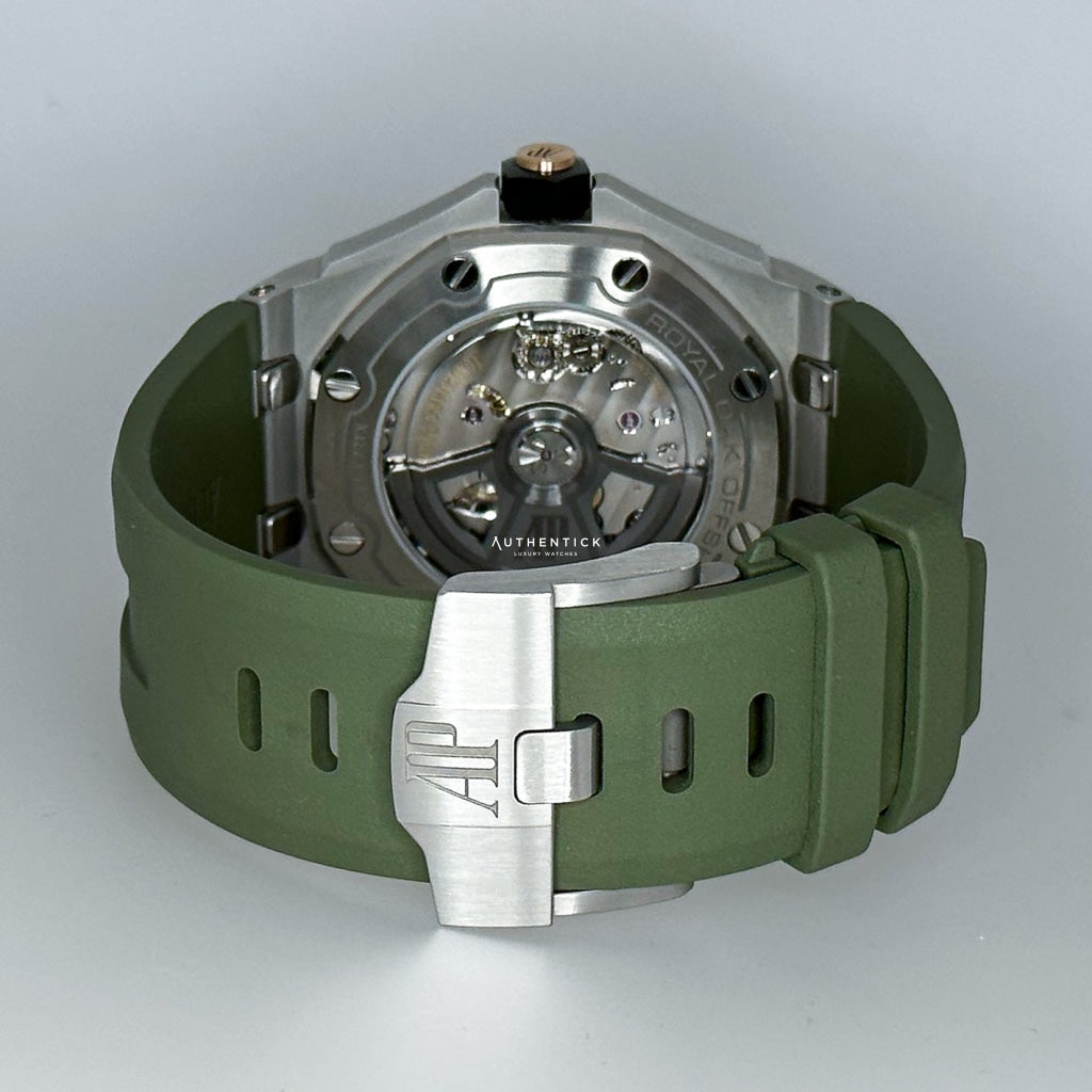 Audemars Piguet Royal Oak OffShore Diver 42mm Green Dial 15720ST.OO.A052CA.01