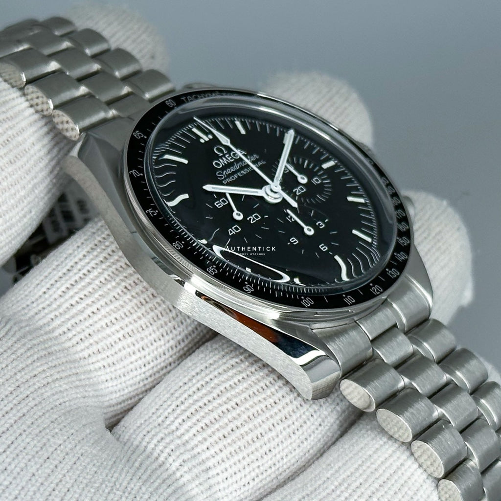 Omega Speedmaster Professional Moonwatch Co-Axial Master Chronometer Chronograph 310.30.42.50.01.001