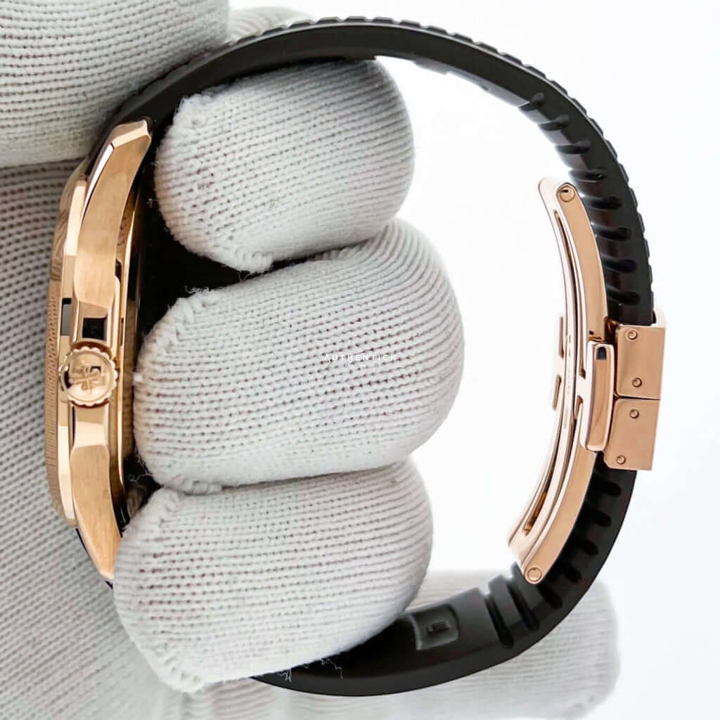 Patek Philippe Aquanaut Rose Gold Black Rubber Brown Dial 5167R-001
