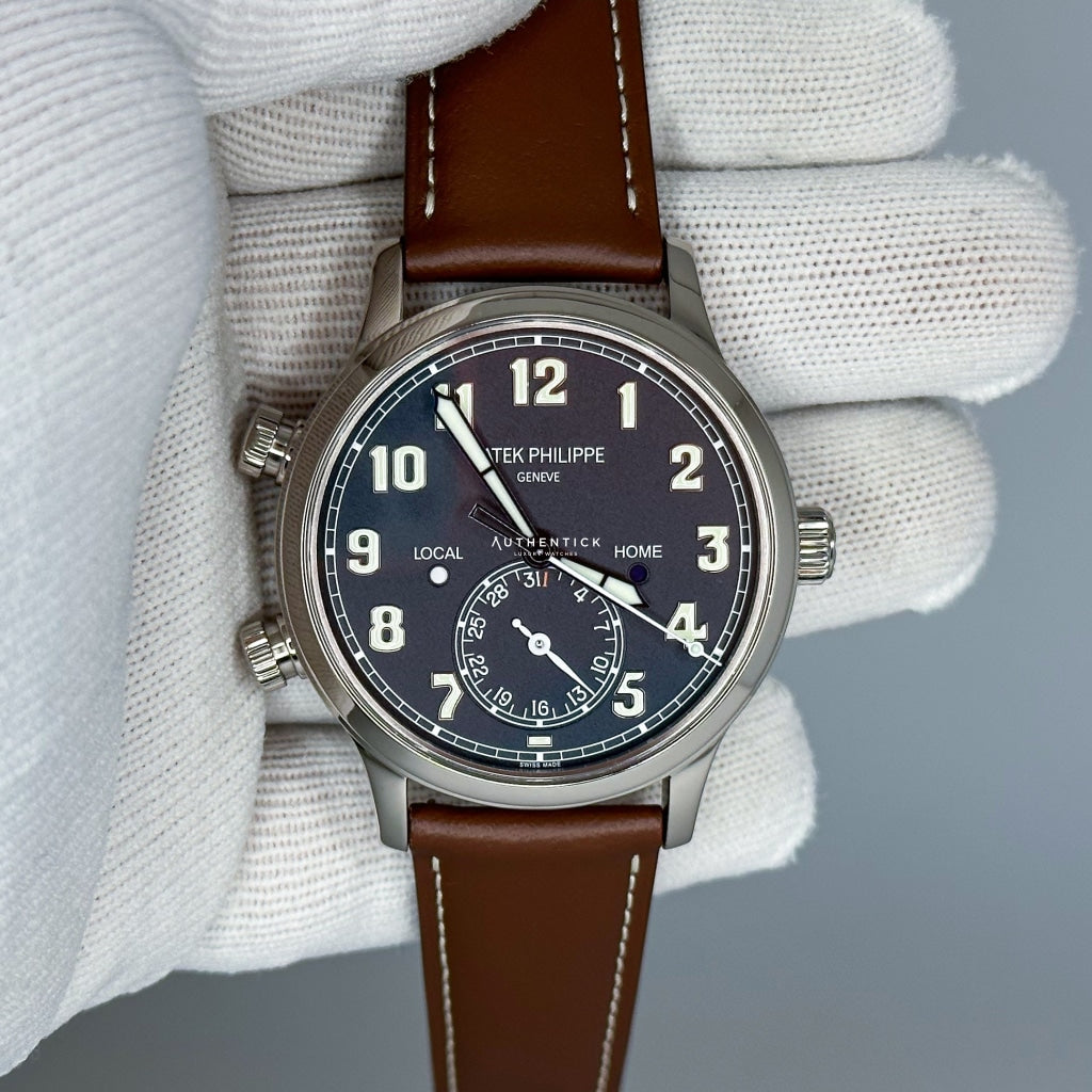 Patek Philippe Calatrava Pilot Travel Time Blue Dial 5524G-001