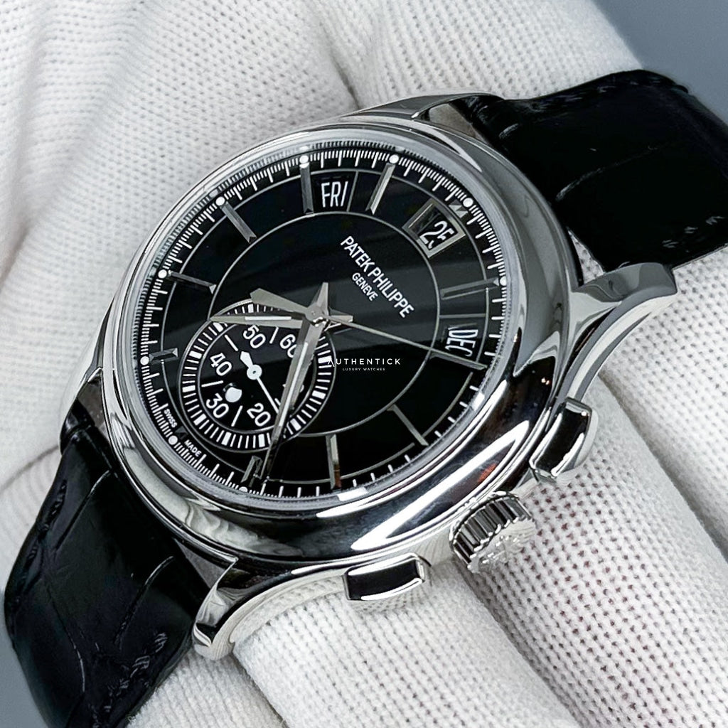 Patek Philippe Complications Flyback Chronograph Annual Calendar 5905P-010