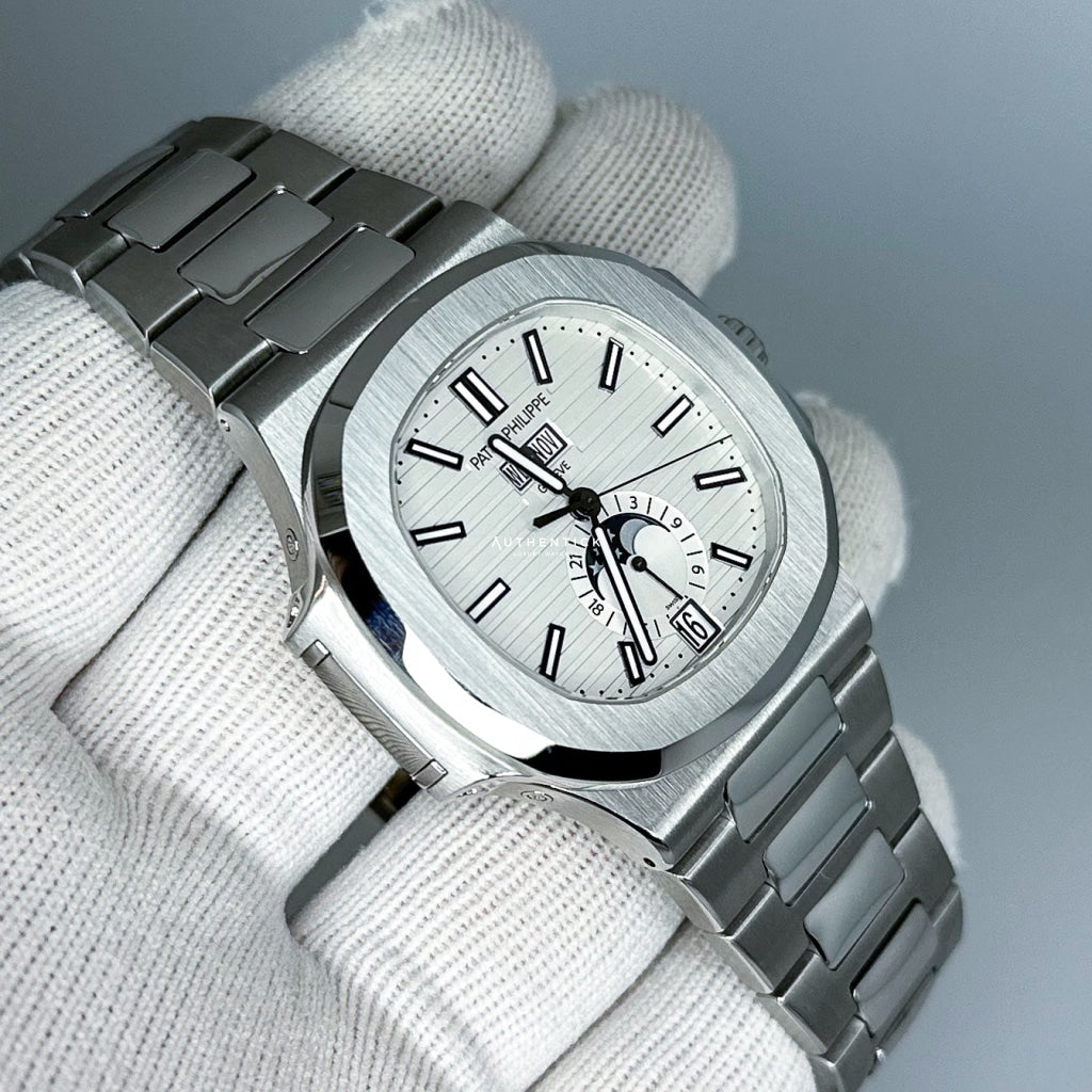 Patek Philippe Nautilus Annual Calendar Stainless Steel White Dial 5726/1A-010