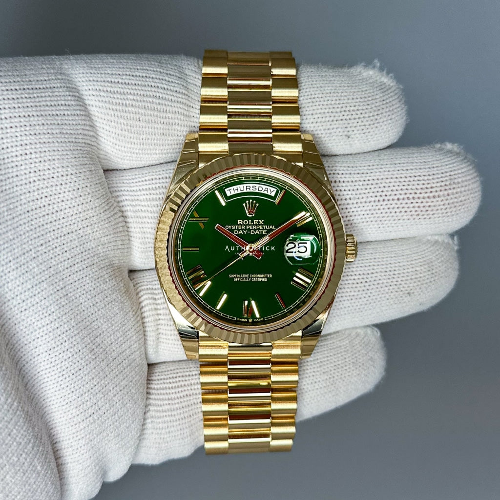 Rolex Day-Date 40 Yellow Gold Green Roman Dial 228238