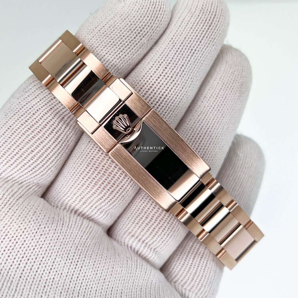 Rolex GMT-Master II Everose Gold "Rootbeer" 126715CHNR