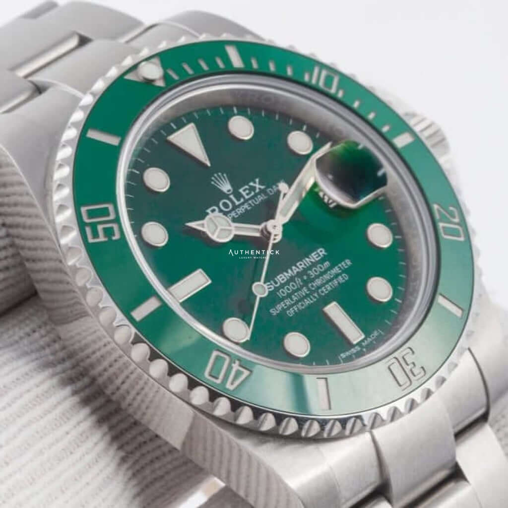 Rolex Submariner "Date" 40mm Stainless Steel Hulk Green Dial 116610LV