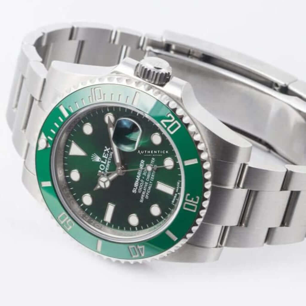 Rolex Submariner "Date" 40mm Stainless Steel Hulk Green Dial 116610LV