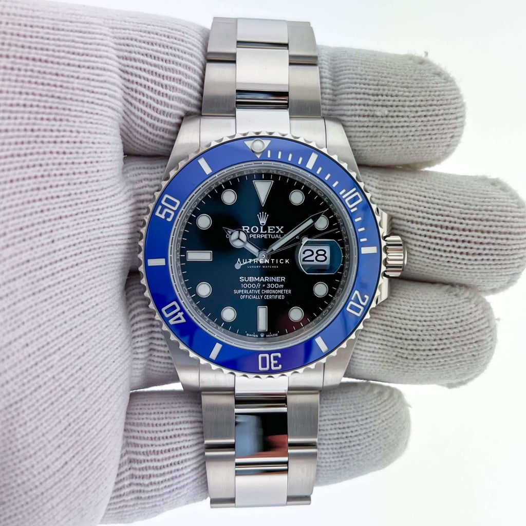 Rolex Submariner "Date" 41mm White Gold Blueberry
