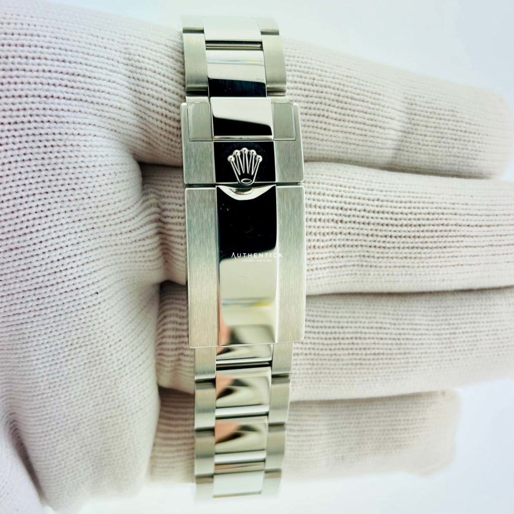 Rolex Yacht-Master 40 Rolesor Stainless Steel Platinum Rhodium Dial 126622
